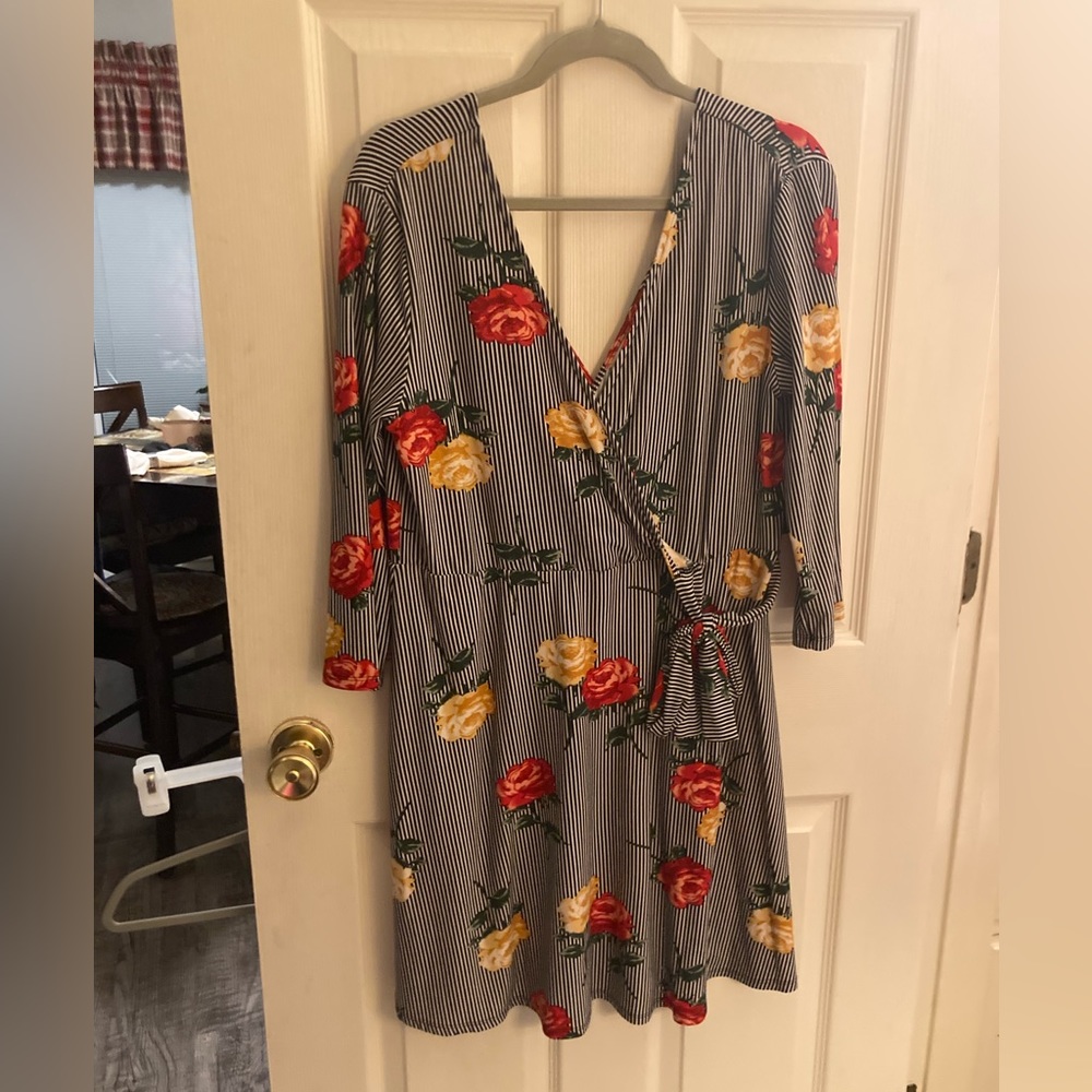Black/White Fake Wrap Dress.
